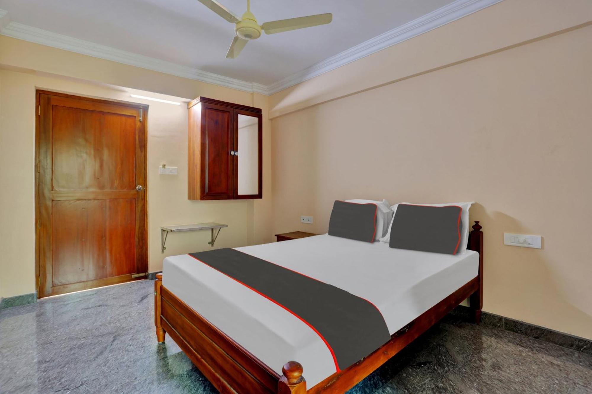 Hotel O Family Castle Inn Collection O Thiruvananthapuram Exterior photo